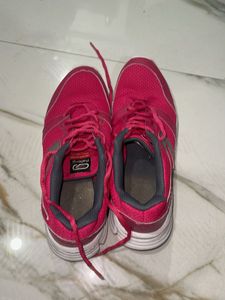Pink Sport Shoes