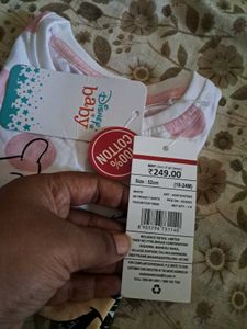 Minnie Mouse Print Crew-Neck T-Shirt