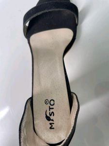 High Heels For Girls 👠( Price dropped )