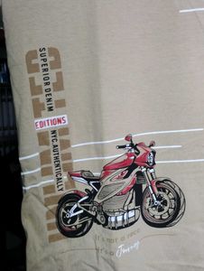 Graphic Print Tee