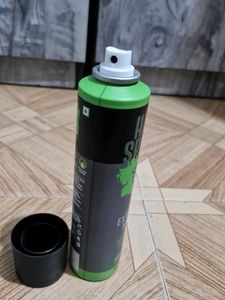 Hair Spray By Set Wet