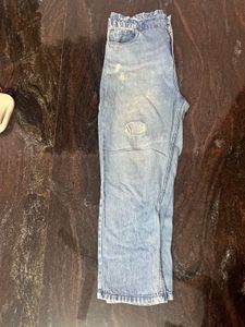 Baggy Ripped Jean
