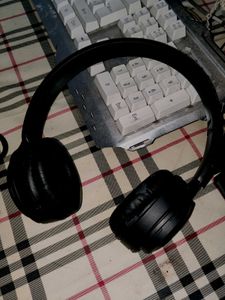 Black Headphones