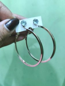 Rose Gold Dangles With pair Of Stone studs ✨🌷