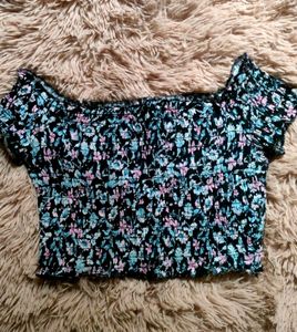 Crop Top 🪻🌸