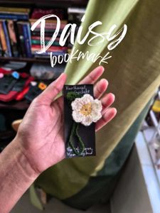 Crochet Flower Bookmarks.