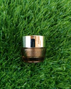 Estee Lauder Revitalizing Supreme+YouthPower Creme