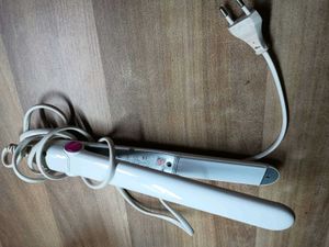 Kemei Hair Straightener - Pink &amp; White