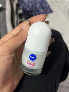 Nivea Natural Glow  Deodorant Body Roll On
