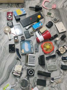 Electronics Bundle Lagbhag 40 Items He Isme