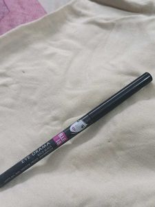 ELLE 18 Eye Definer