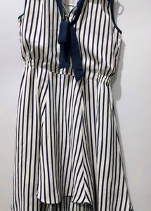 Girl&#39;s Dress