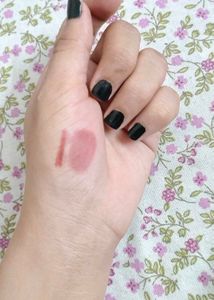 Mars Lipstick+ Swiss Beauty Lip Liner Combo