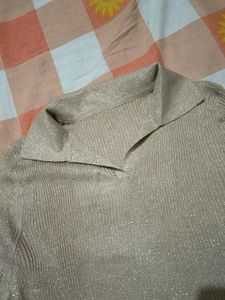 Elegant Gold Knit Top gilter