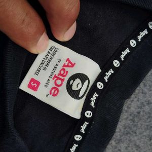 APE T-SHIRT