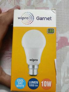 Wipro Garnet Smart Bulb