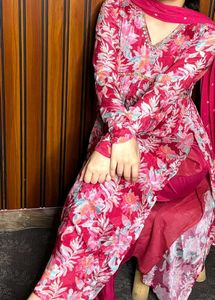 Pure Chinnon Alia Cut Suit Set