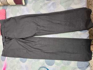 Men&#39;s Formal grey new trouser in 34 waist