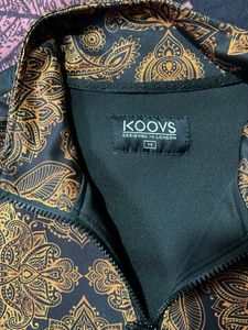 Koovs Sweatshirt