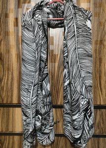 Black/White Printed Stole/Scarf