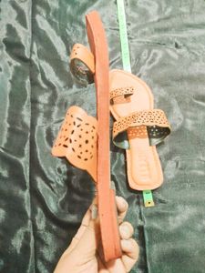 Kolhapuri Style Chappal