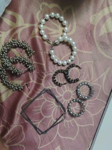 Earings