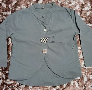shirt / top