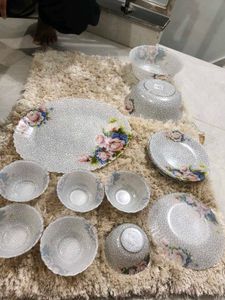 Vigneto Luxury Glass Dinner Set