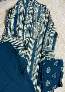 Striped Blue Kurta Set With Cotton Duptta