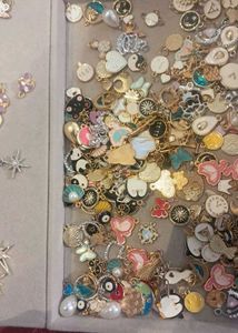 2 Random Charms