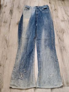 Ma1891 Sabrin bootcut jeans waist 26 inches
