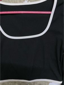 Colour Block Top Full Length Sleeve