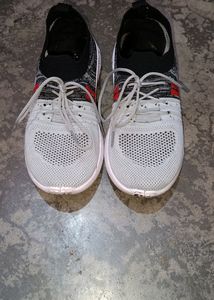 Sports Shoes