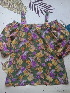 Floral Print Off-Shoulder Top