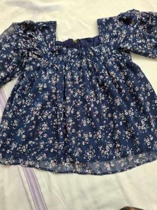 Blue Floral Puff Sleeve Top