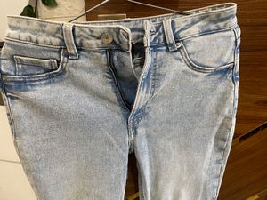 H&amp;M Skinny Jeans