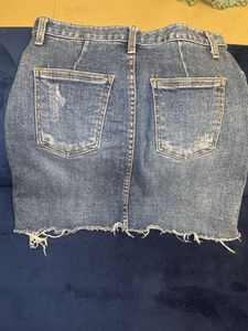 Frayed Hem Denim Mini Skirt