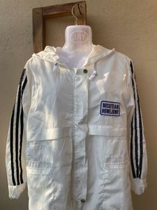 Xiaomantou White Hooded Jacket