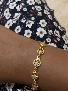 Gold-tone Floral Chain Belt