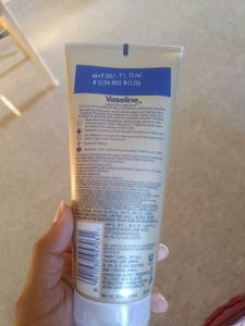 Vaseline Gluta-Hya Serum - In - Lotion