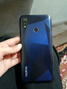 realme 3 32gb 3gbram Phone