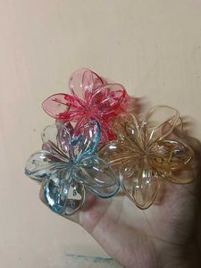 Flower Hair Claw Clips - Set of 3