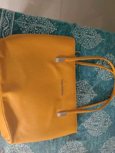 Lino peros  Yellow Tote Bag