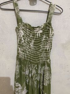 green and white floral printed jumpsuit
