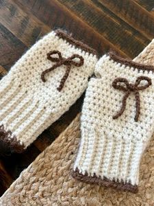 Crochet Fingerless Gloves with Bows