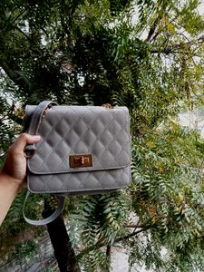 Silver Coloured Slingbag