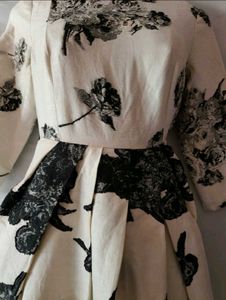 🌸 Exclusive Floral Midi Dress
