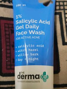 1% Salicylic Acid Facewash From The Derma Co 100ml
