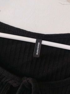 Styled Cropped Top