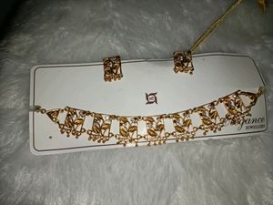 Neck Piece